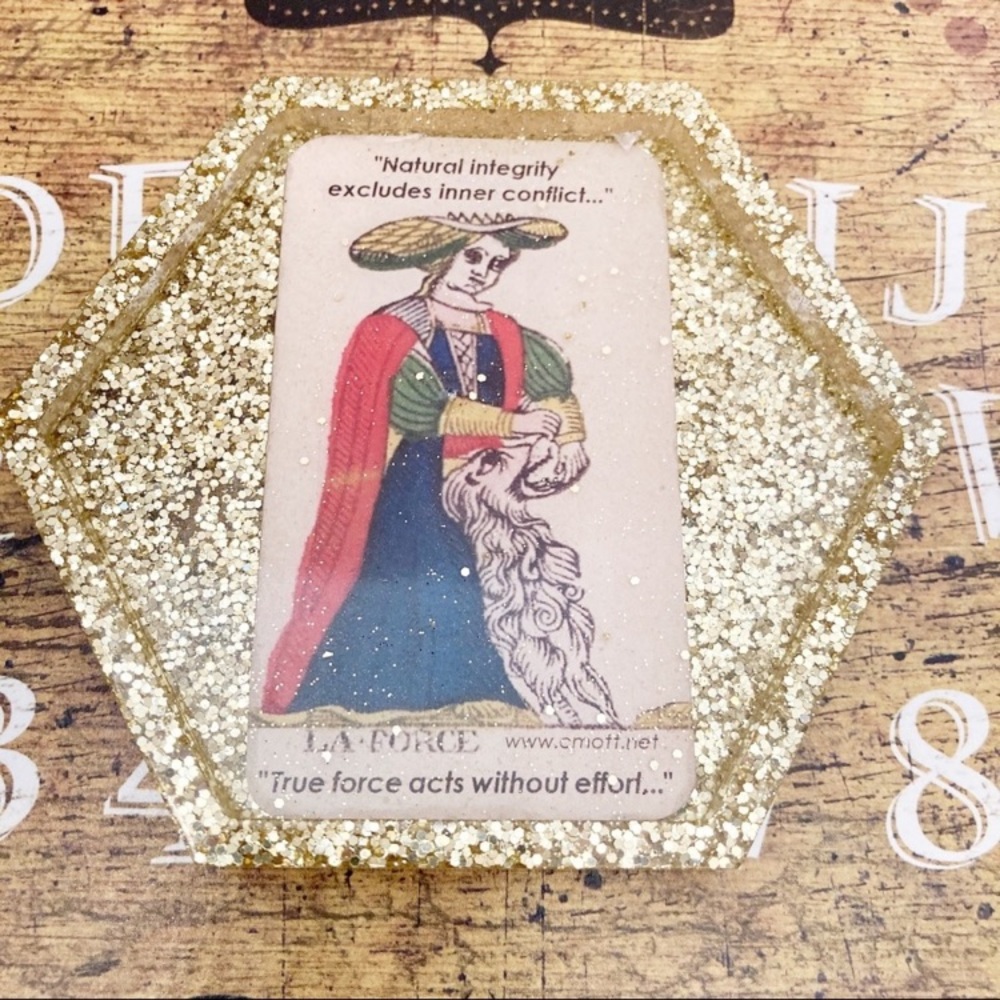 Tarot Card La Force Gold Glitter Coaster Dish